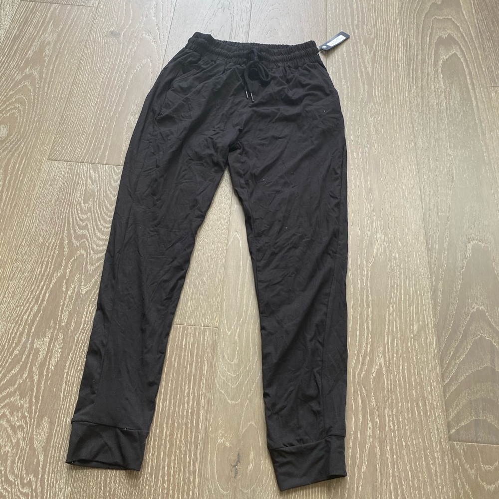 La12St jogger pants